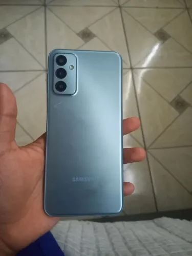 Vendo celular sansung m23