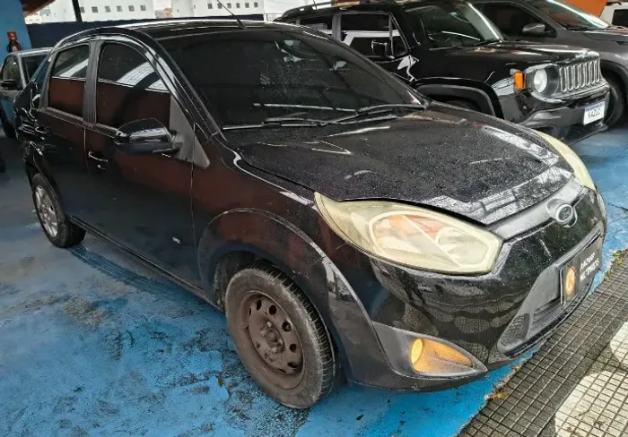 Ford Fiesta Sedan 1.6 16V Flex Mec. 2014