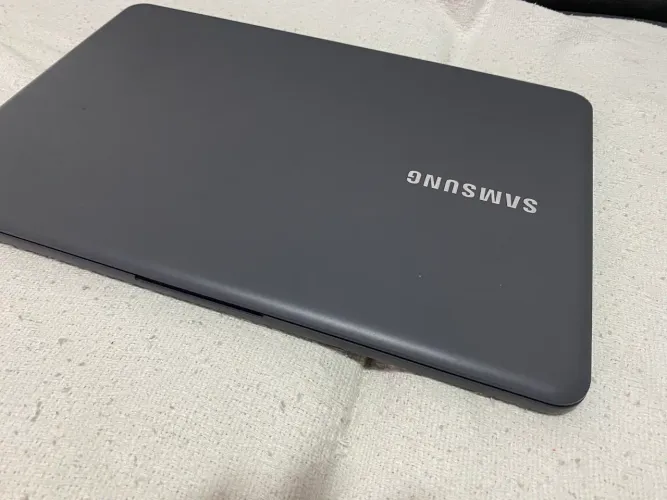 Vendo notebook Samsung