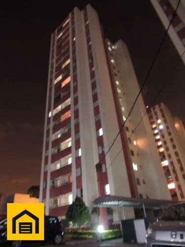 Apartamento com 2 dormitórios à venda, 58 m² por R$ 260.000,00 - Jardim do Estádio - Santo