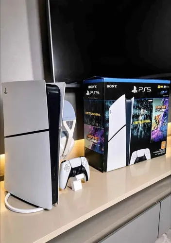 PS5 SLIM APENAS VENDA, MAIS FONE SEM FIO LOGITECH G435