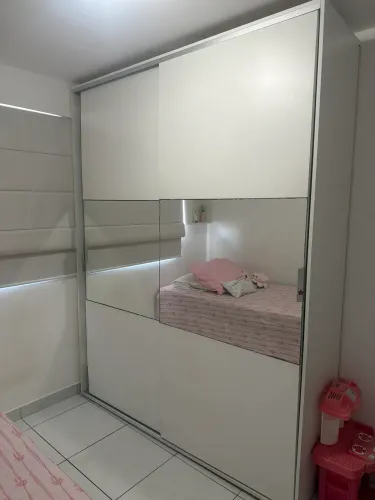 Vendo Guarda-Roupa