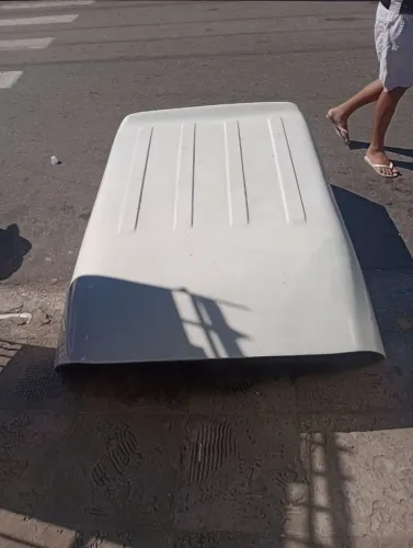 CAPOTA BAÚ para Montana frente Corsa