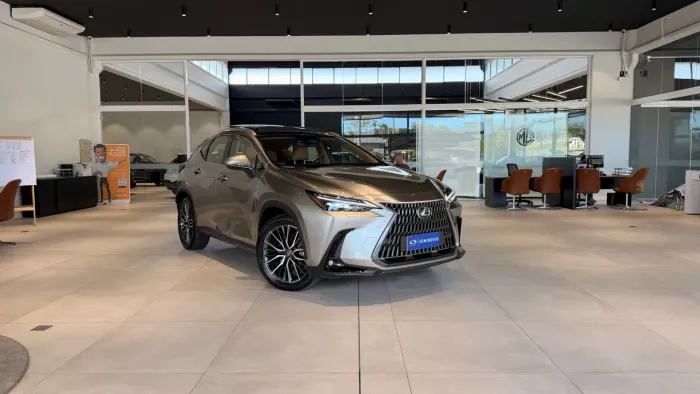 Lexus NX-450H+ AWD 2.5 16V Aut. (híbrido) 2027