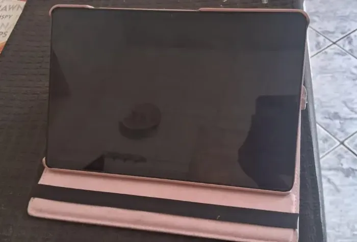 Tablet 11+ Samsung c/ mouse e teclado