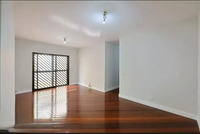 Apartamento à Venda 92,30m², 3 quartos e 2 vagas - Vila Scarpelli, Santo André, SP