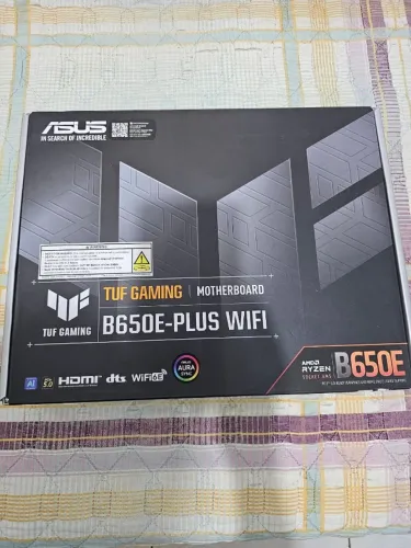 Placa Mãe ASUS TUF GAMING B650E-PLUS WIFI ATX AM5 PCIe 5.0