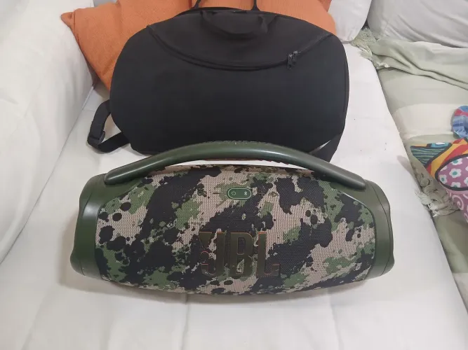 Caixa jbl Bombox 3