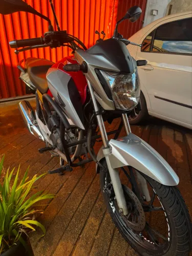 Vendo titan 160 2023