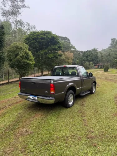 Ford F-250 XLT 4.2 TB Diesel 2000