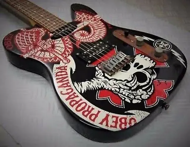 Guitarra Squier Telecaster - Obey Series
