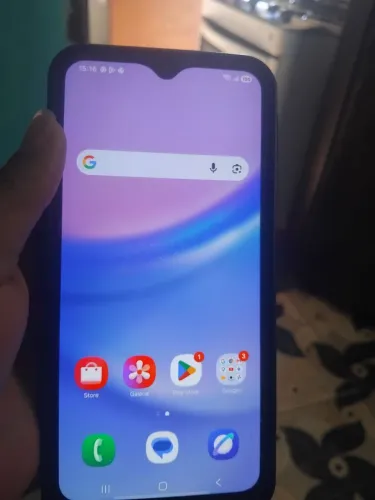 Vendo um galaxy a 15 novissimo 400 reais