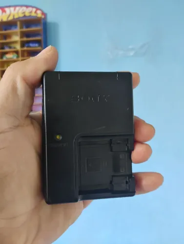 Carregador para bateria NP- BG1 Sony câmera digital 