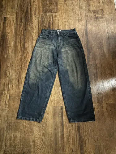Calça cruel kerosene