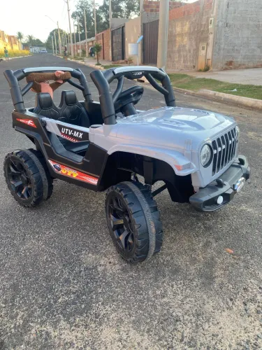 Carrinho elétrico