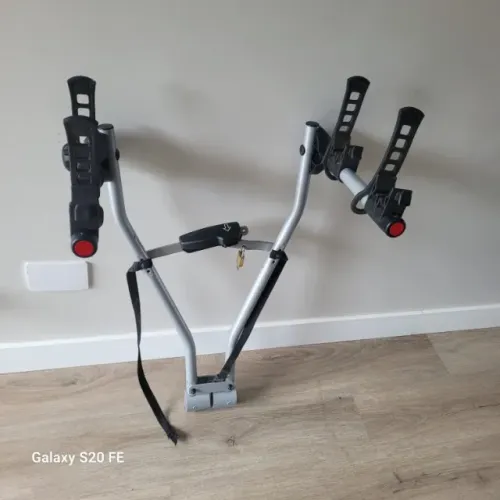 Transbike Thule com régua sinalizadora