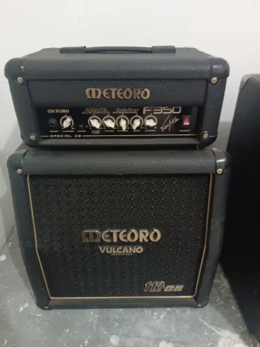 Cubo de guitarra mais cabeçote meteoro