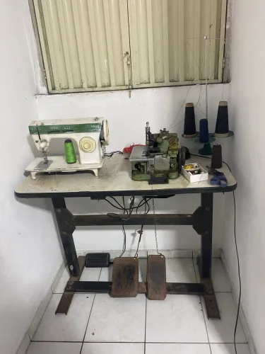 Máquina de costurar