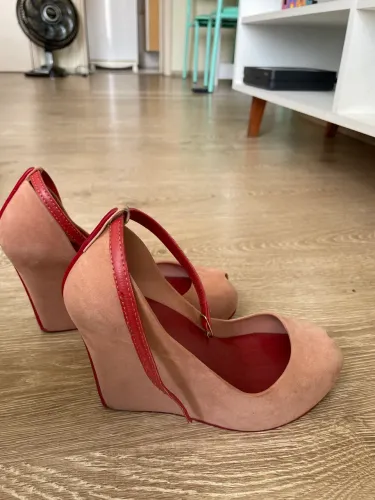 Melissa camurça rosé
