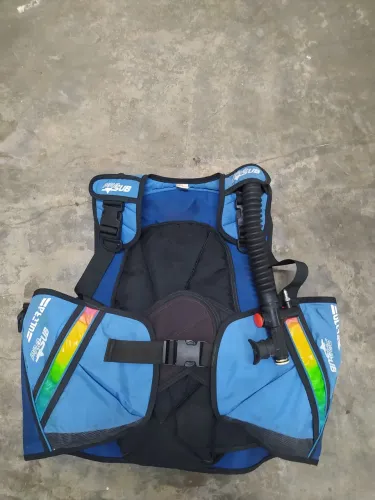 Colete Equilibrador BCD Prosub Ultra