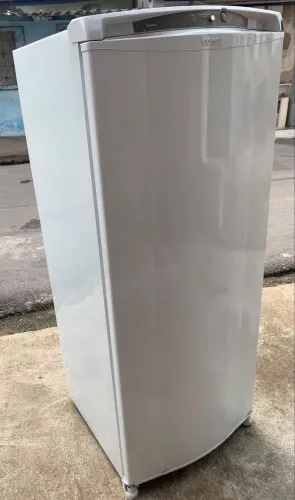 Frezzer vertical