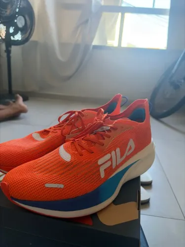 TÊNIS FILA RACER PLACA DE CARBONO 44