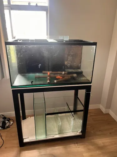 Aquario Marinho 250L + Móvel em Metalon + Sump