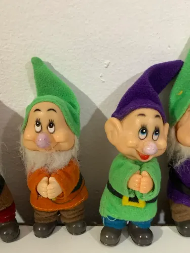 Coleção 7 anões decorativos vintage 