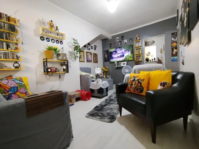 Casa para Venda em Belo Horizonte, São João Batista (Venda Nova), 2 dormitórios, 1 banheir