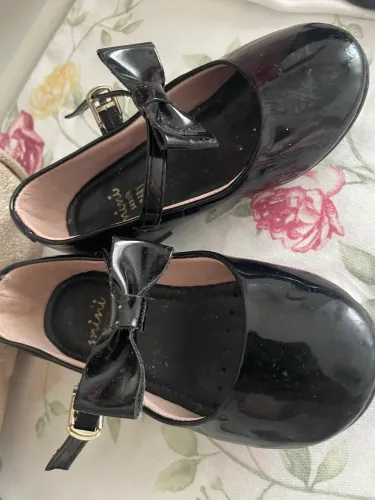 Sapato preto infantil 