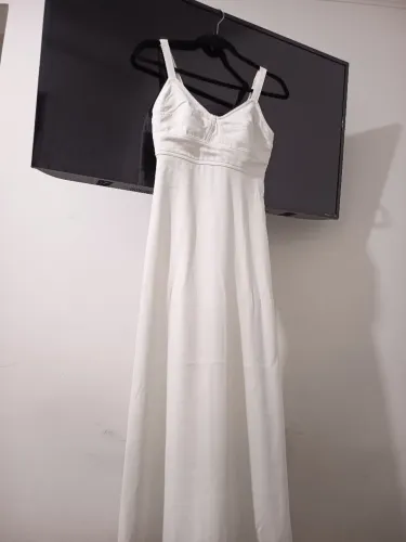 Vestido branco Riachuelo