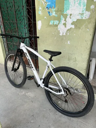 Bicicleta KSW XLT100 aro 29