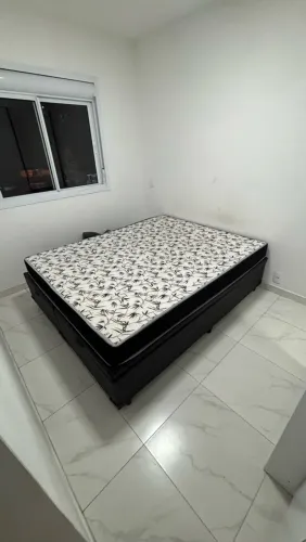 Cama Queen Size
