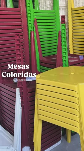 Mesa de plástico | quadrada