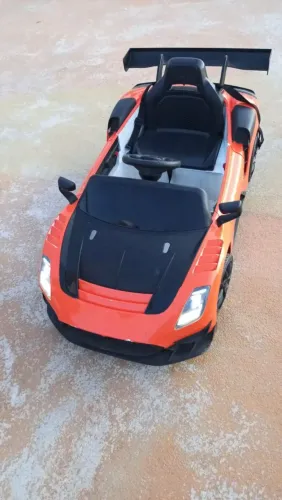 Carrinho elétrico infantil 