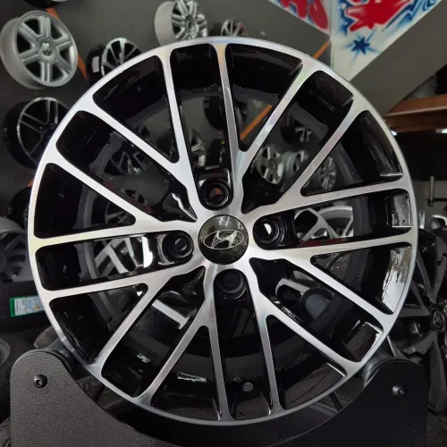 Jogo de rodas HB20 R-Spec aro 15