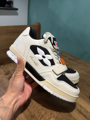 Tênis louis Vuitton clone TAM 41
