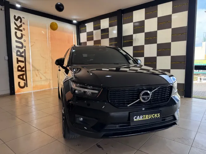 Volvo XC40 XC 40 T-5 R-design Spe. ED 2.0 252cv AWD 2020