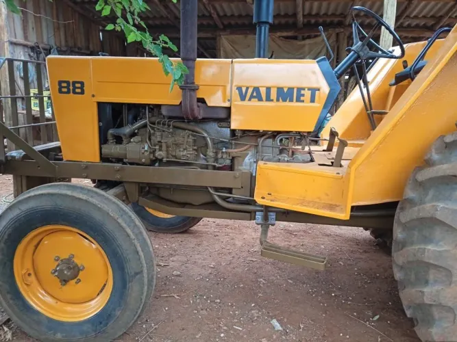  Vende-se Valmet 88 série prata ótimo estado 
