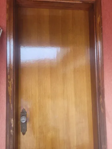 2 porta de madeira