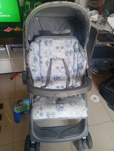 Carrinho de bebê Burigotto Rio Plus