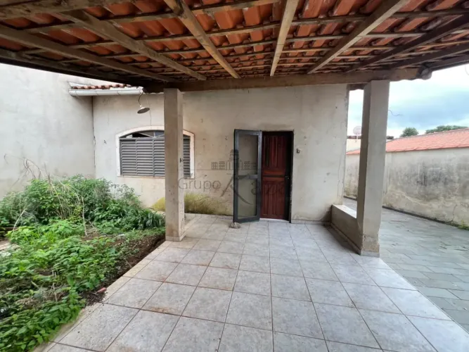 Casa - Parque Novo Horizonte - 2 Dormitórios - 84,78m².