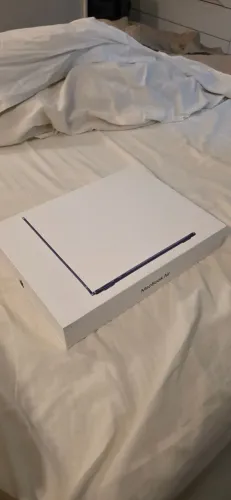 MacBook Air M4 (Lançamento 2025) 13 polegadas - NOVO E LACRADO - 16GB RAM - Midnight