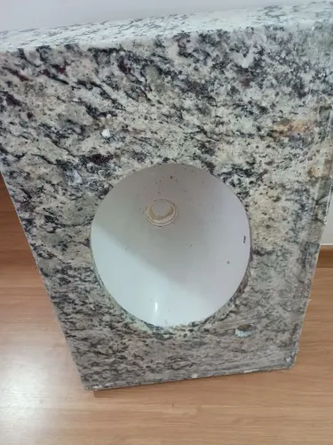 Pia de mármore, para banheiro 60x40 sem uso praticamente
