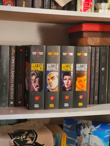 [VENDO] Coleção Battle Royale Omnibus (Vols. 1 ao 4) - Com Pintura Lateral Artesanal!