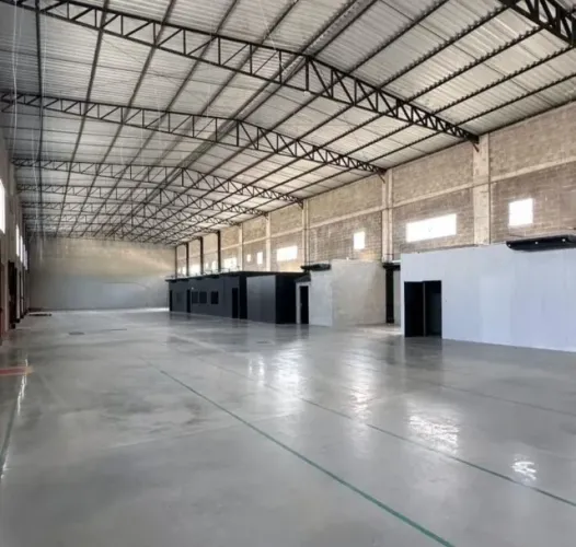 Galpão/Armazém 1.200m² Habit-se Nível 4 Proximo ao Aeroporto no Taruma
