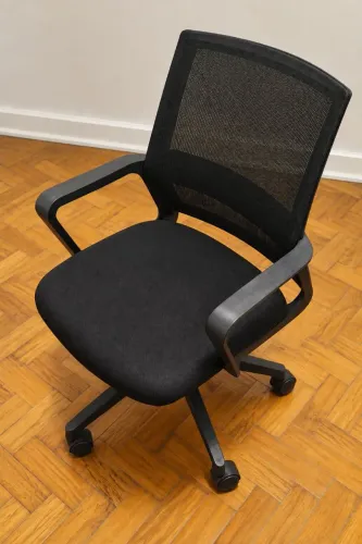 Cadeira de Escritório Preta