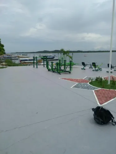 Vende se uma casa ilha de vera cruz
