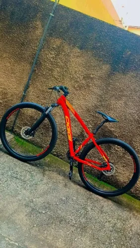 BICICLETA OGGI HACKER HDS ARO 29 24V 