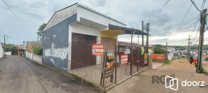 Casa Comercial 4 dormitórios à venda Vila Nova Porto Alegre/RS